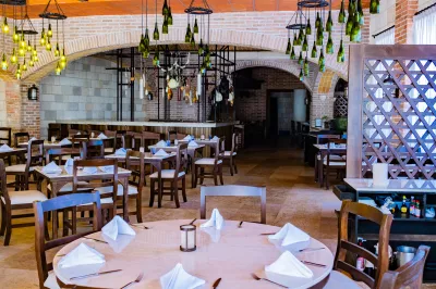 https://www.palmarbeachresortandspa.com/galleries/Restaurants/Davino.webp