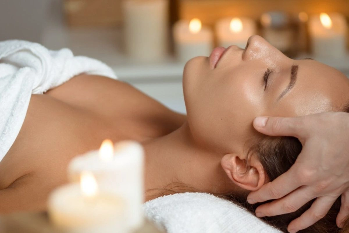 Woman receiving a relaxing massage in the spa